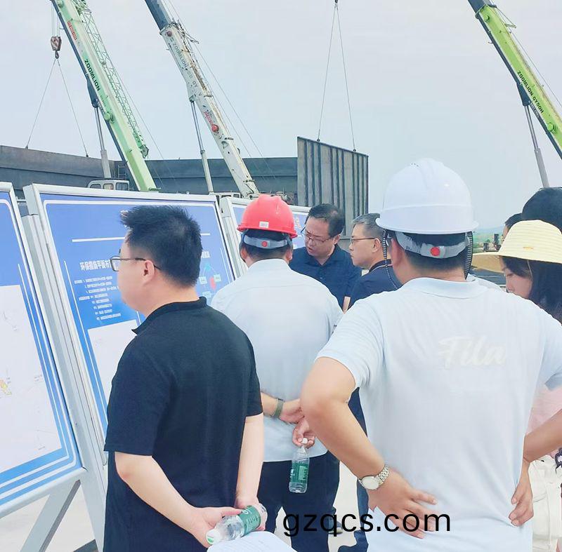 熱烈歡迎各領導(dao)視詧我司承建(jian)的南(nan)漪湖汚(wu)水處理項目